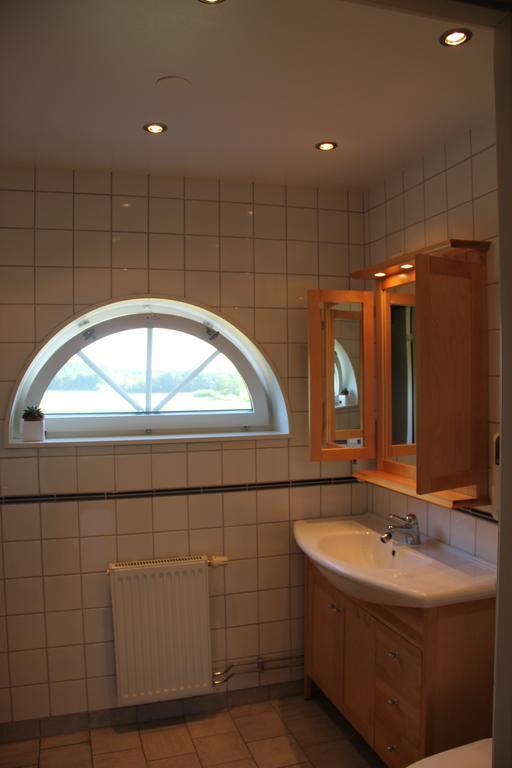 Övergrans Jordbruk Hotell Bålsta Rum bild
