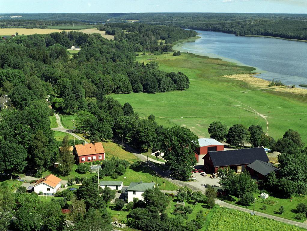 Övergrans Jordbruk Hotell Bålsta Exteriör bild