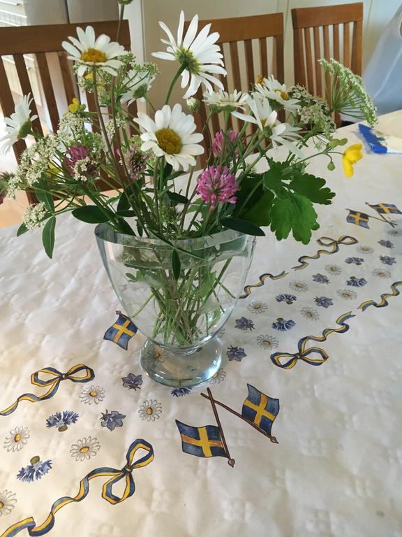 Övergrans Jordbruk Hotell Bålsta Exteriör bild